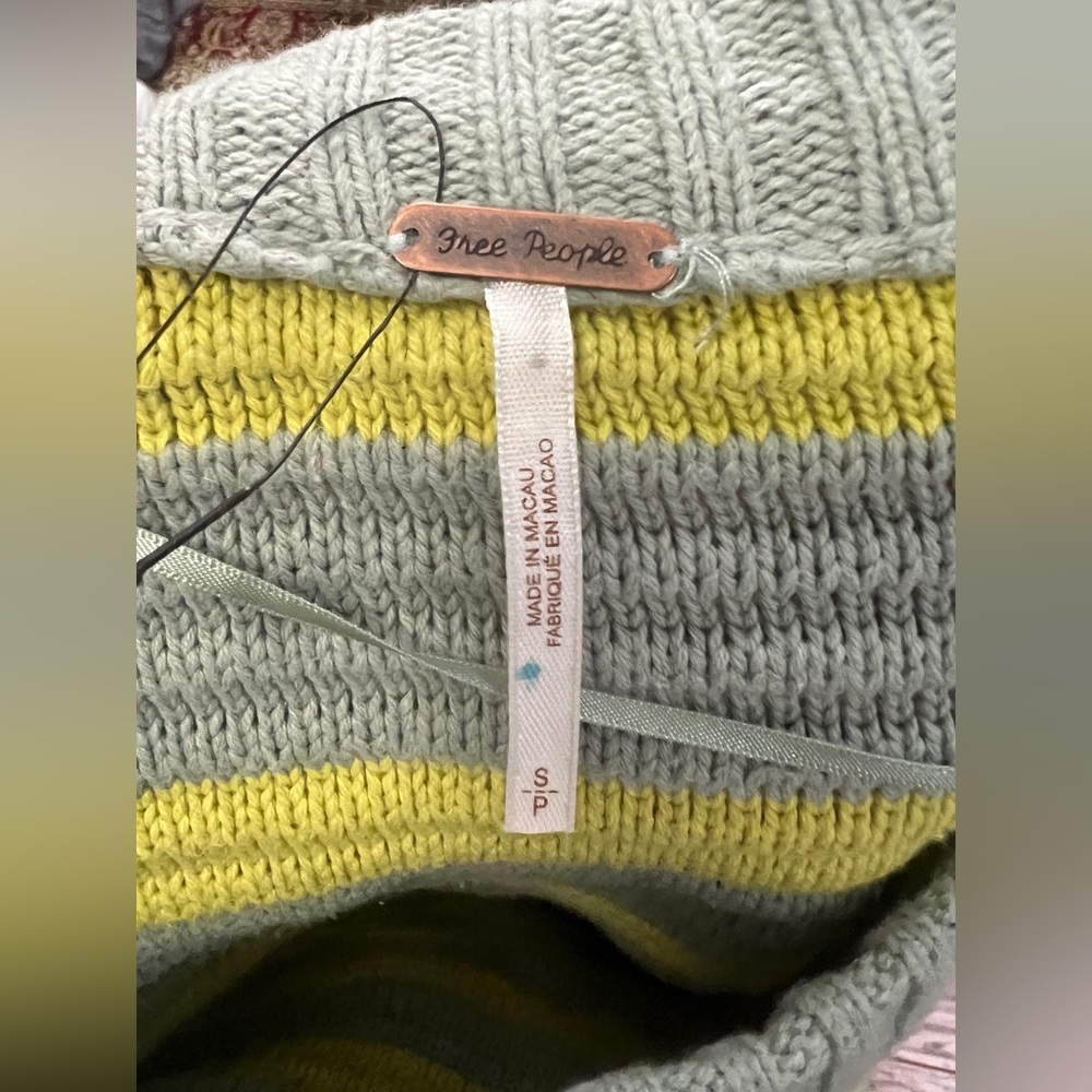 NWOT Free People Links Pullover Striped Oversized Sweater – Size S - Picture 4 of 7